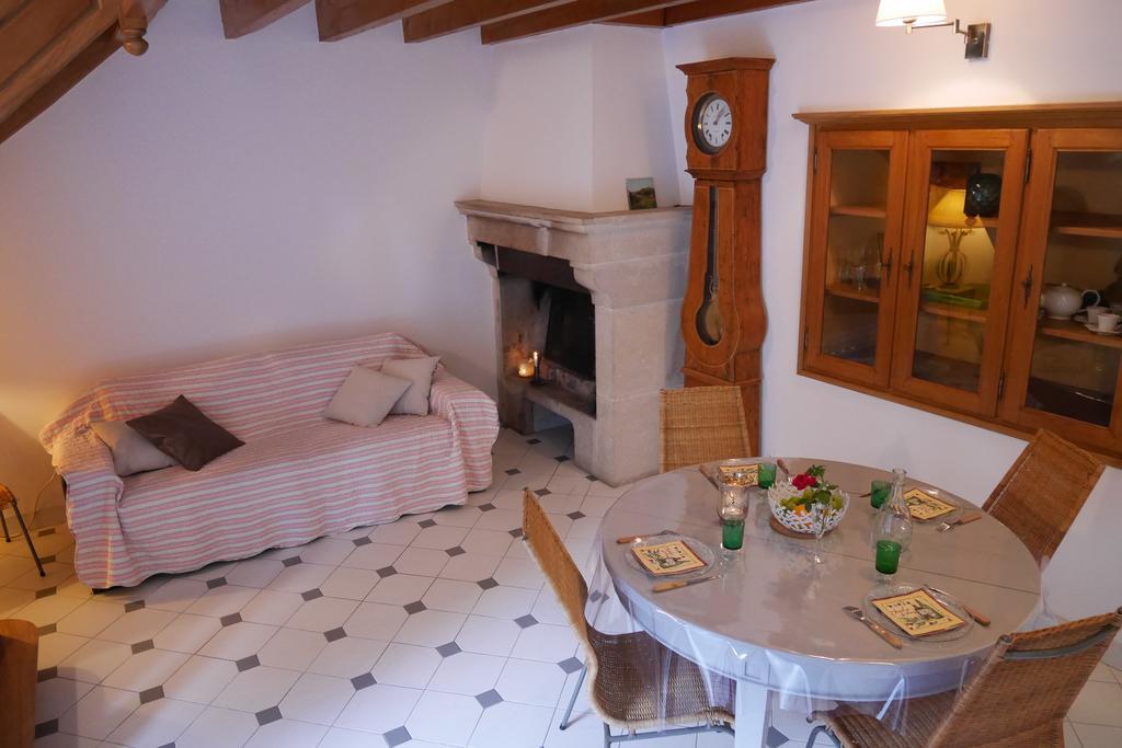 La Maison D'En Face Saint-Affrique-les-Montagnes Quarto foto